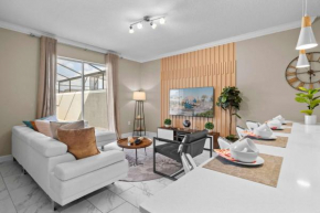 Relaxing Getaway Near Disney with Pool & Themed Rooms
